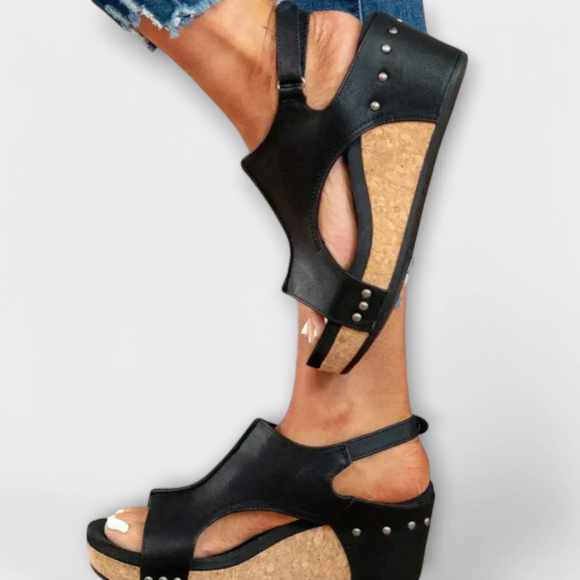 Lina - Wedge-Heeled Orthopedic Footwear